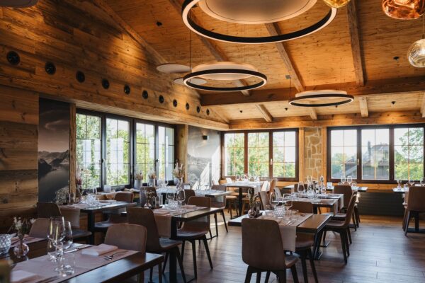 restaurant48